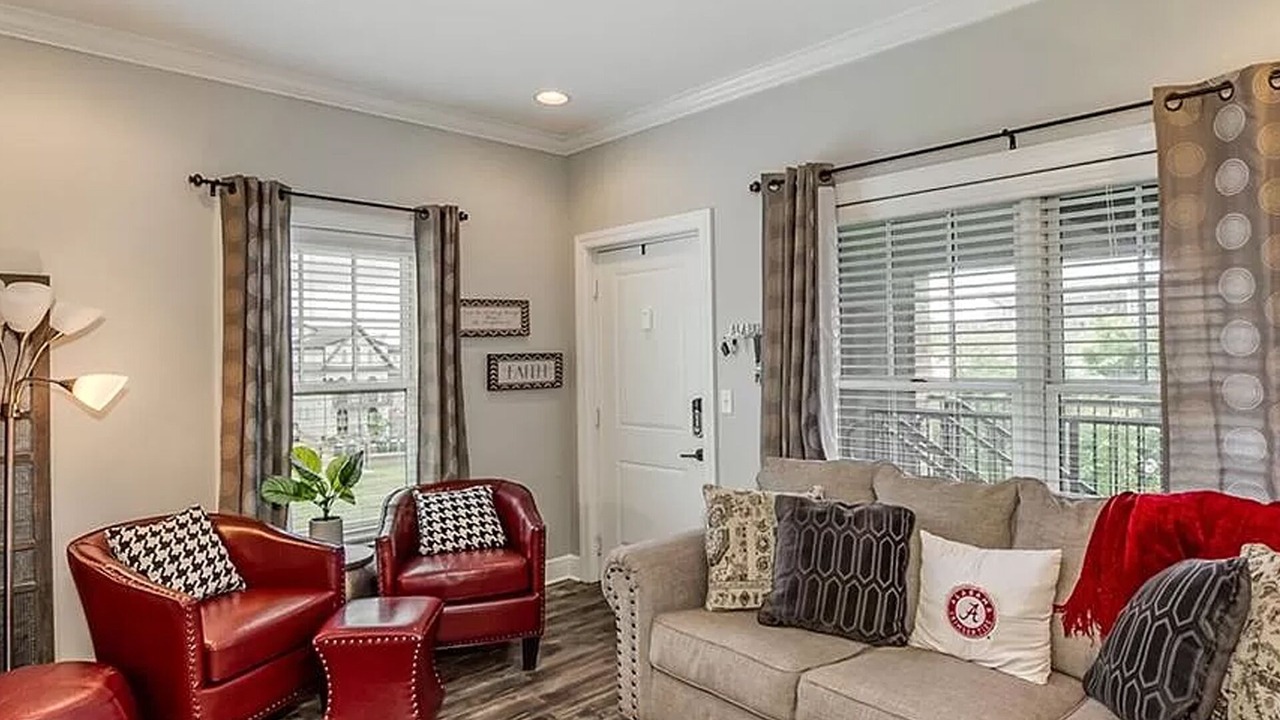 Photo of Livingroom in Tuscaloosa