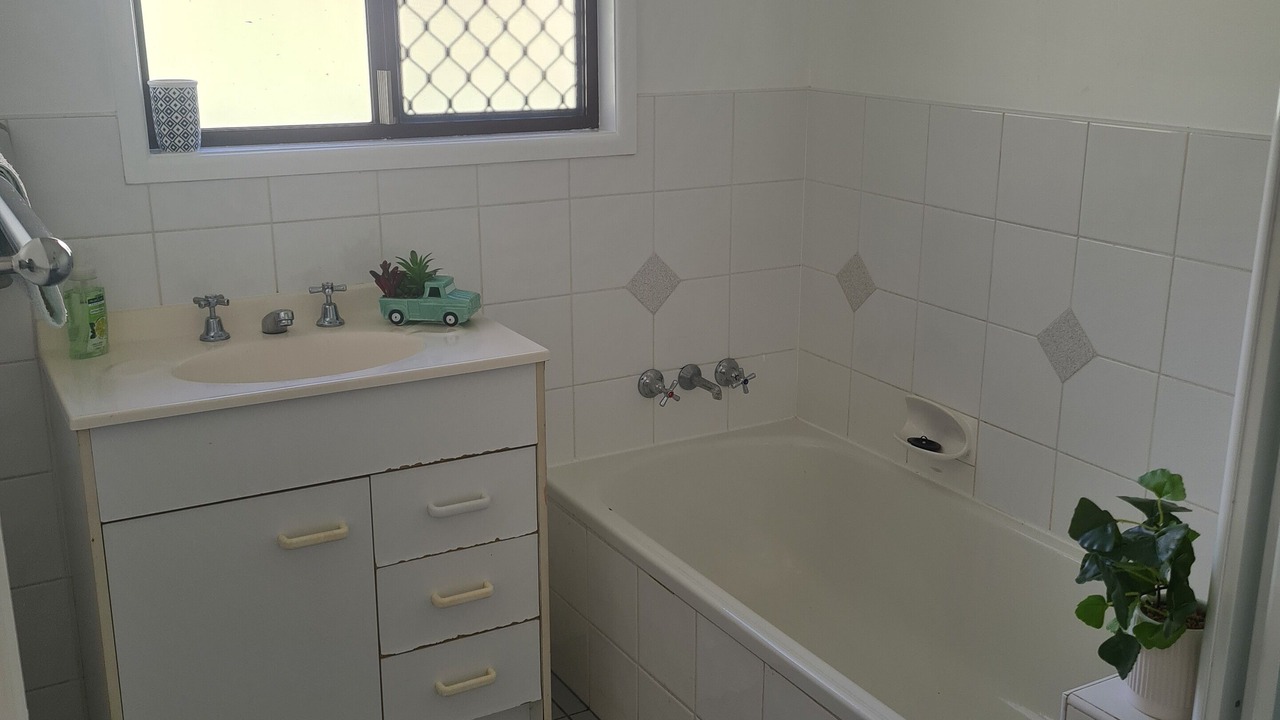 Photo of Bathroom in Springwood
