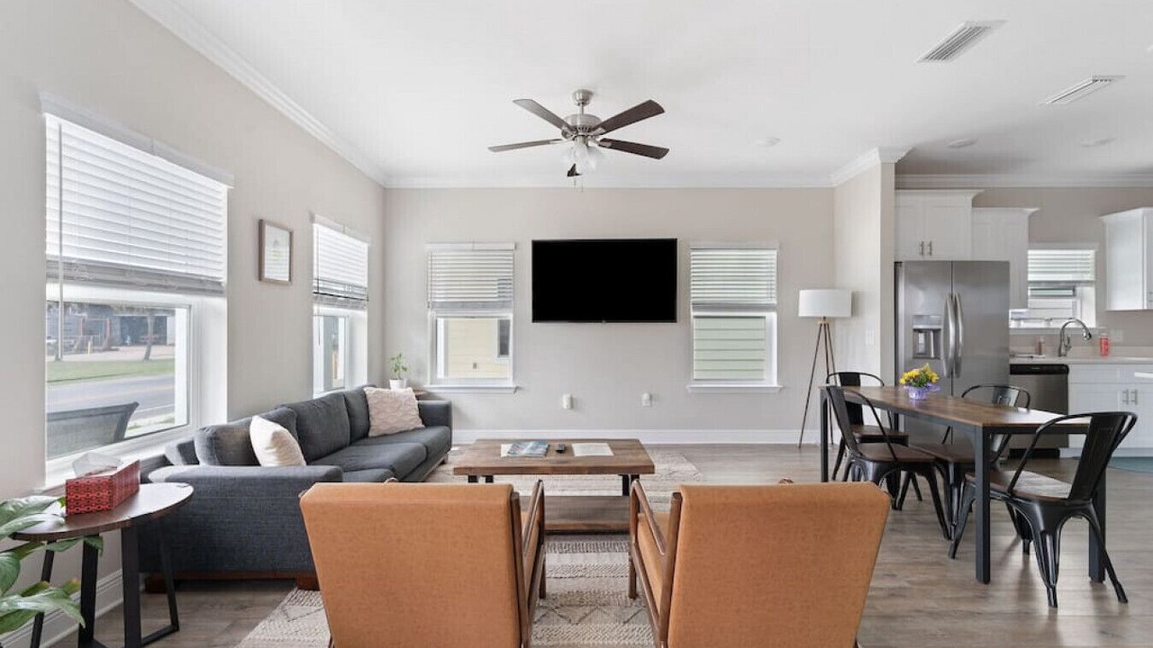 Photo of Livingroom in South Pensacola