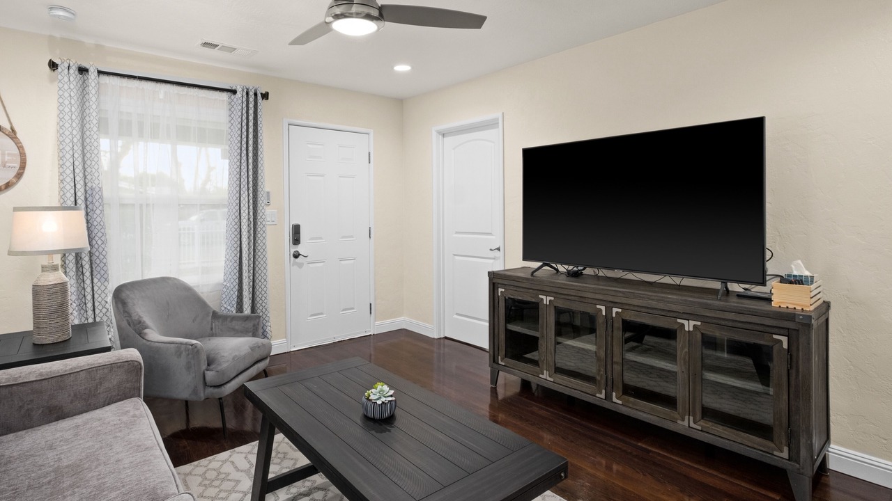 Photo of Livingroom in Fresno