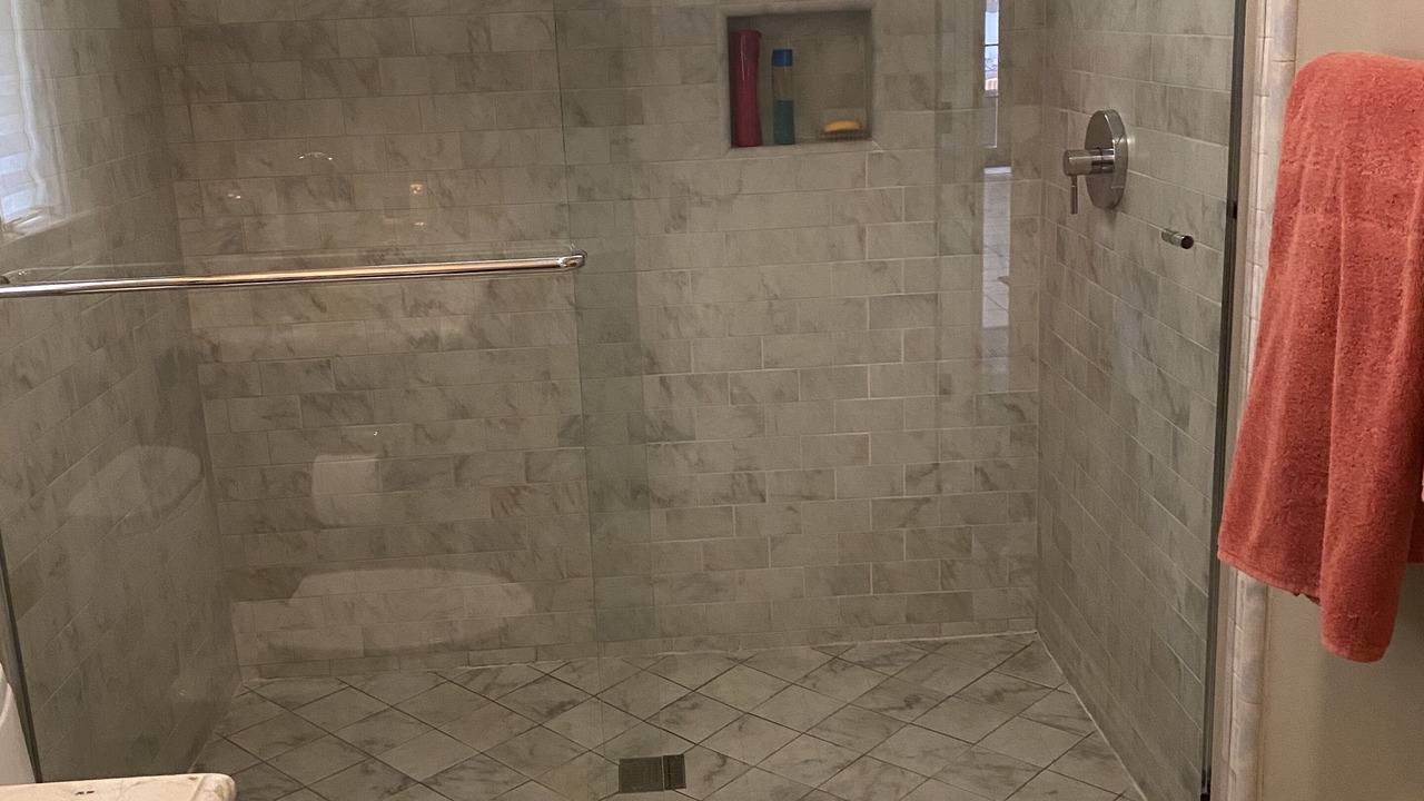 Photo of Bathroom in Los Feliz