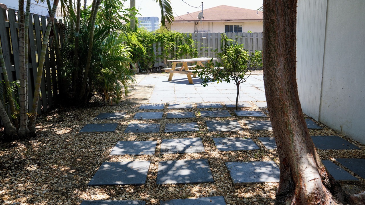 Photo of Patio Balcony in Santa Barbara Estates