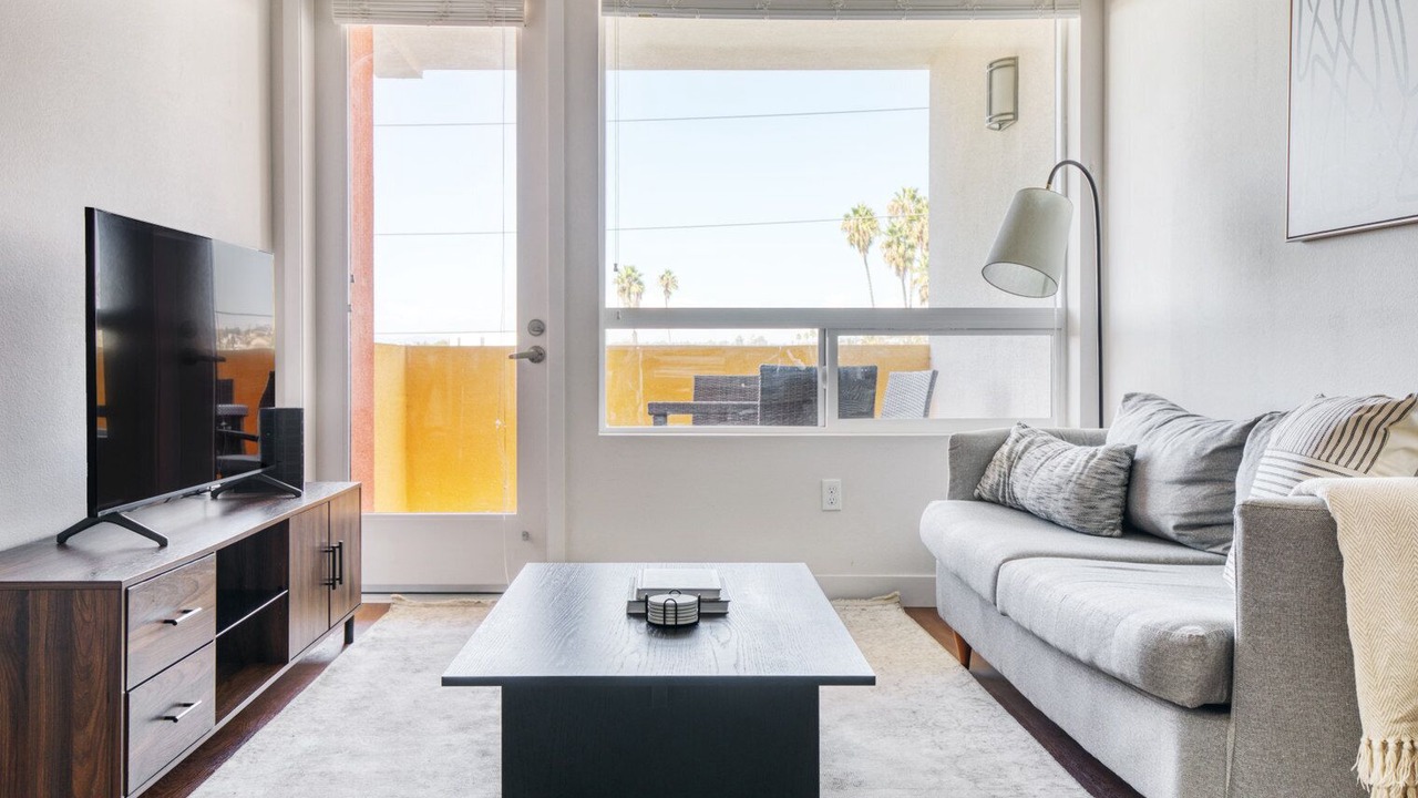 Photo of Livingroom in Inglewood