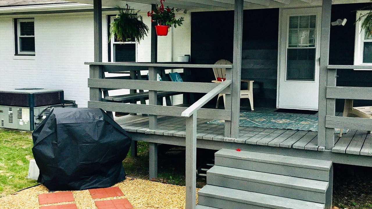 Photo of Patio Balcony in Southeast Raleigh