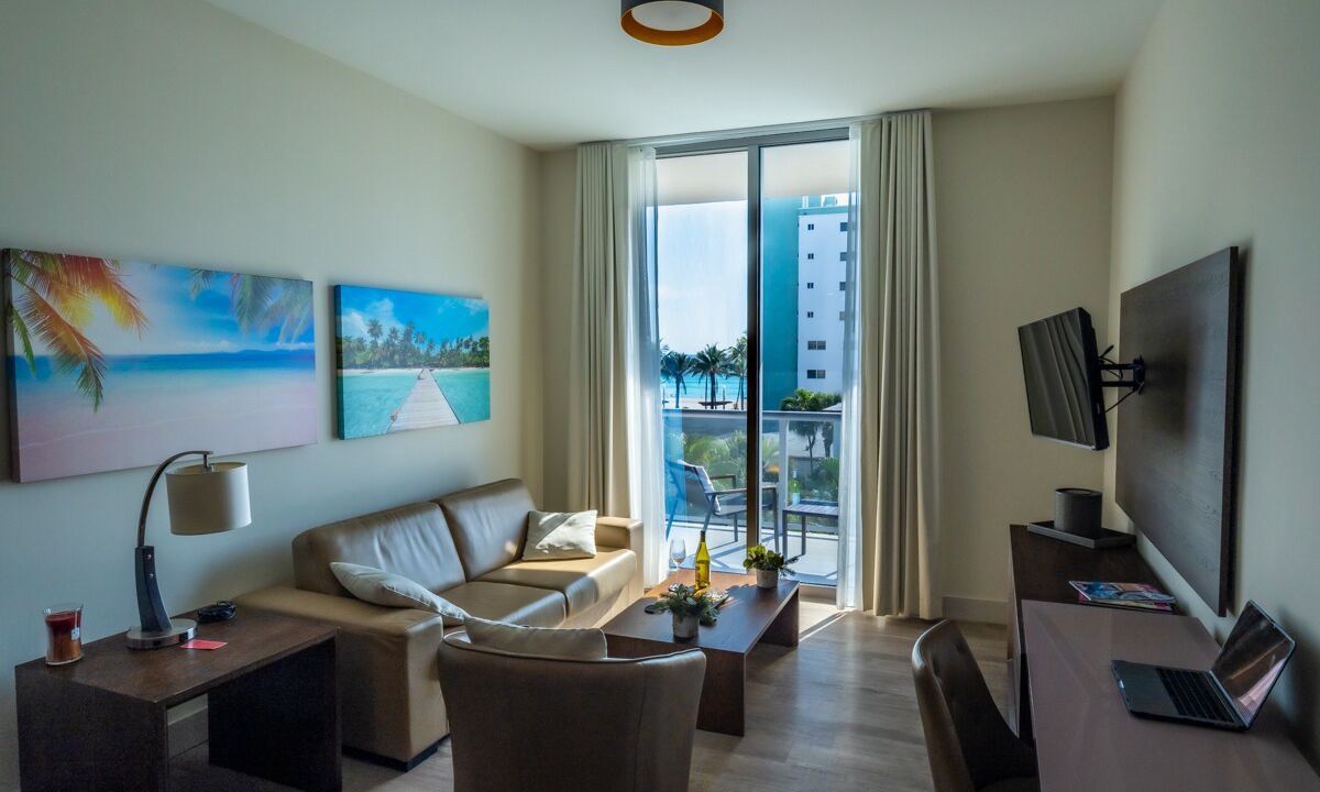 Photo of Livingroom in Hollywood