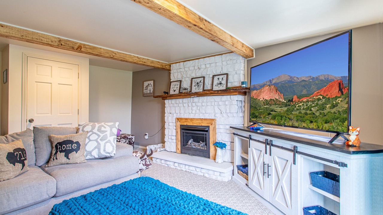 Photo of Livingroom in Black Creek