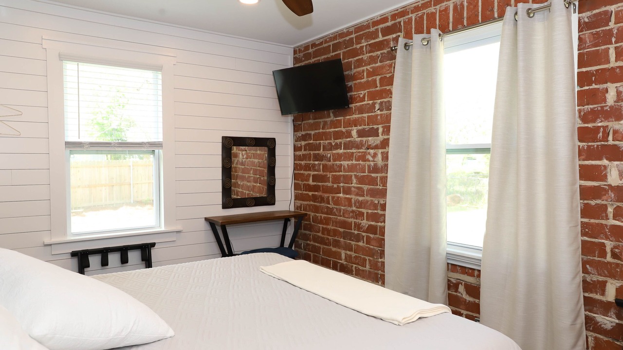 Photo of Bedroom in Navy Point