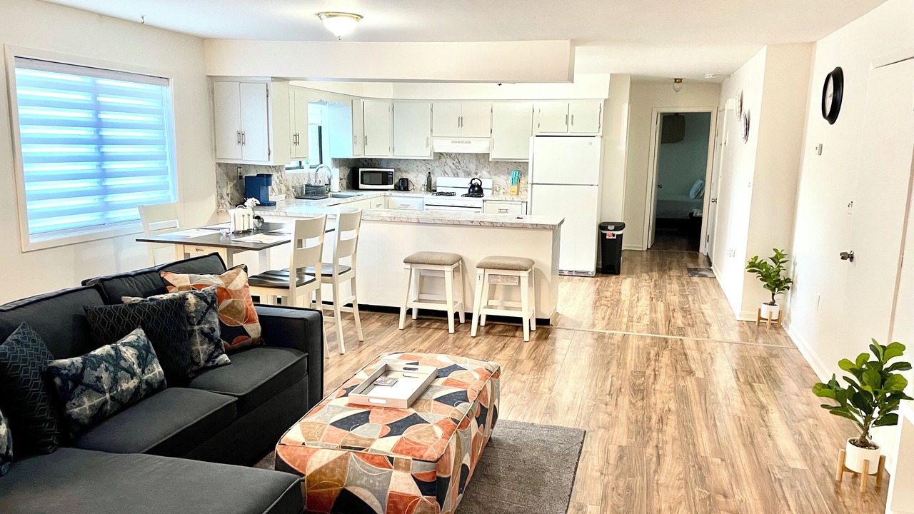 Photo of Livingroom in Garfield