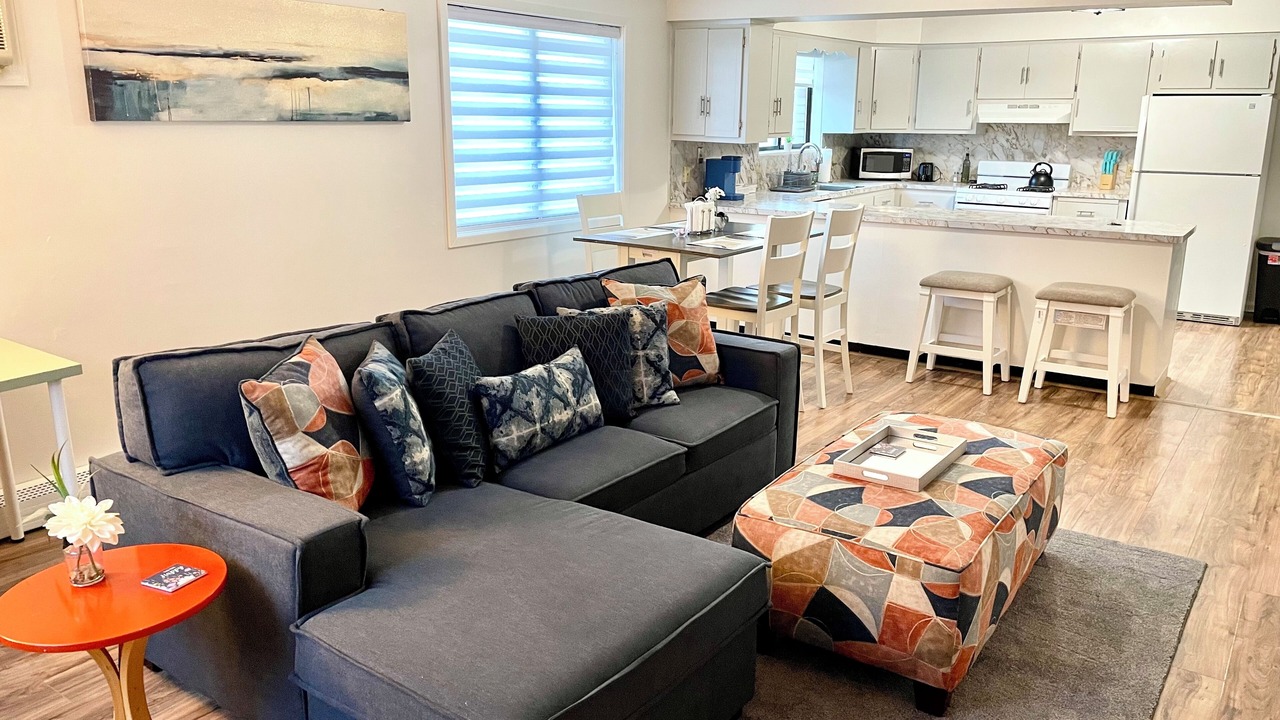 Photo of Livingroom in Garfield