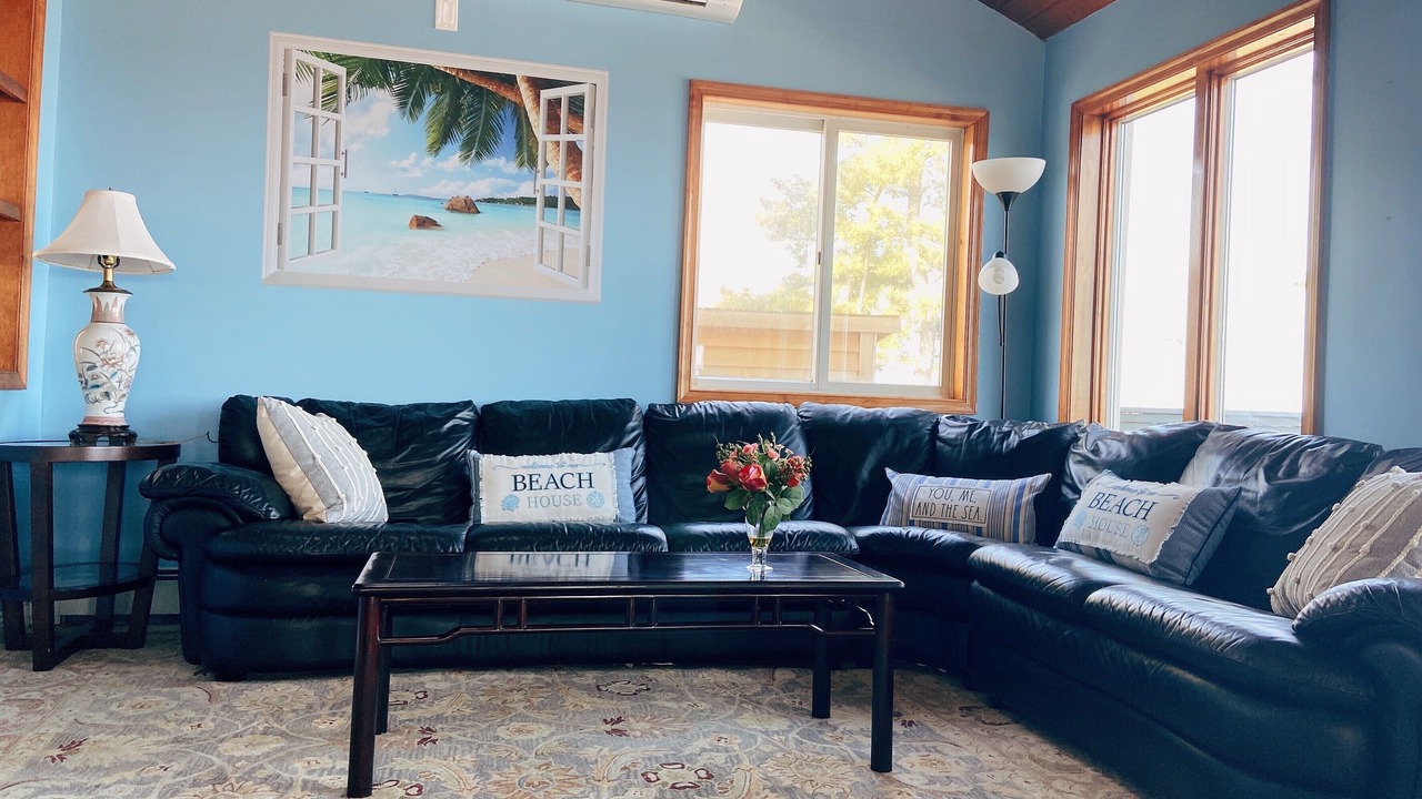 Photo of Livingroom in Waretown