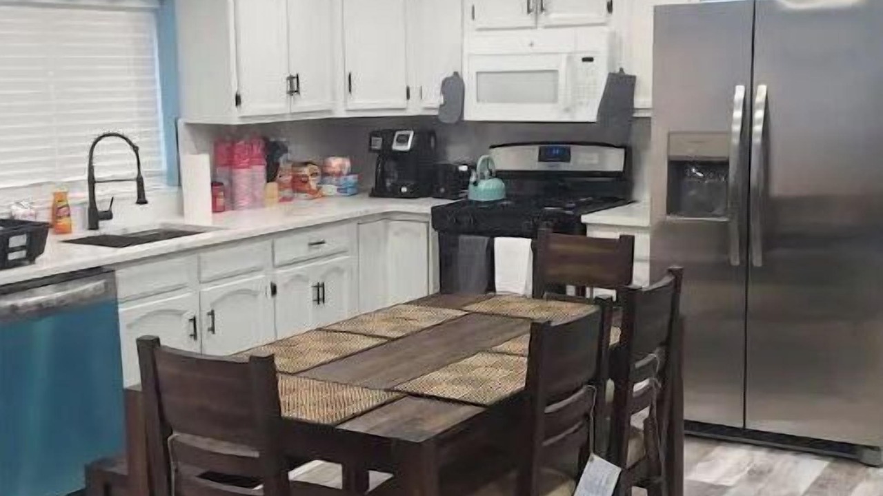 Photo of Kitchen in Airmont