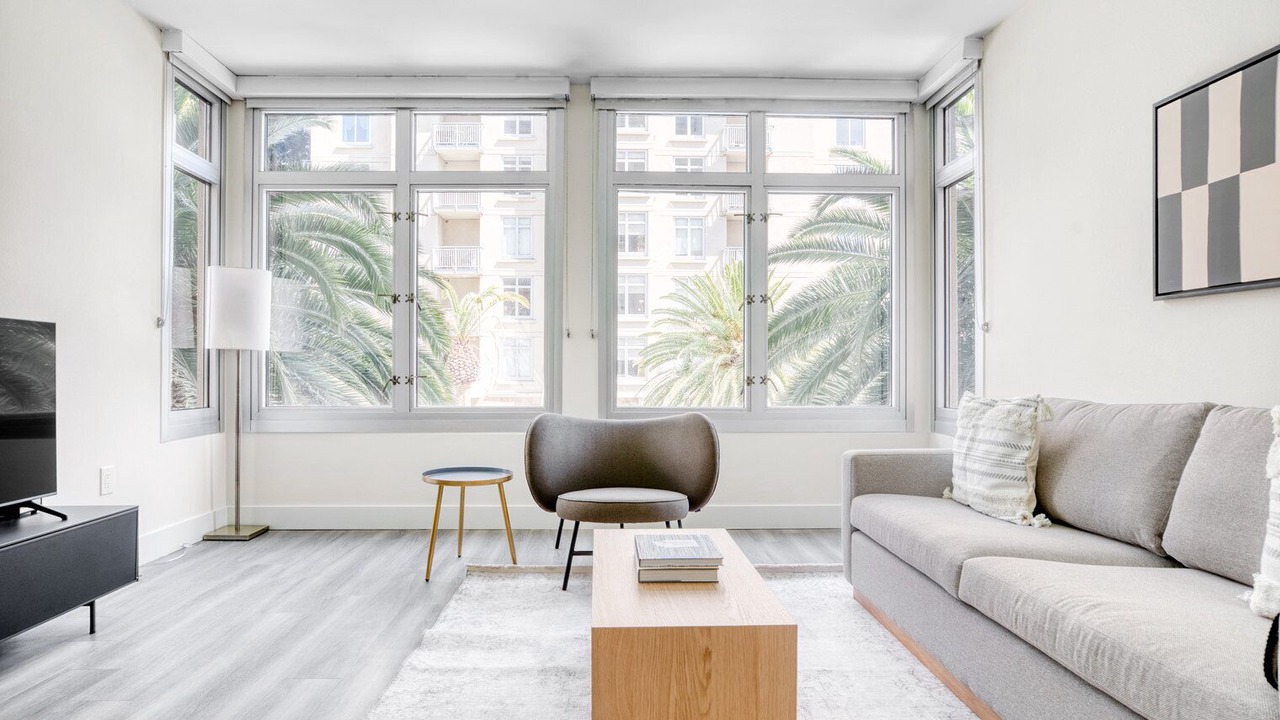 Photo of Livingroom in Mountain View