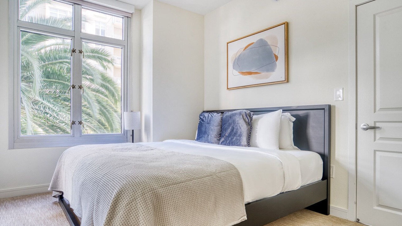 Photo of Bedroom in Mountain View