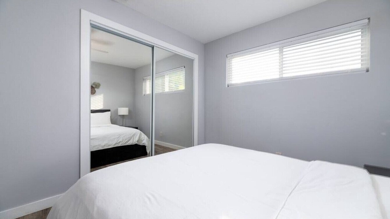 Photo of Bedroom in Middle River Terrace