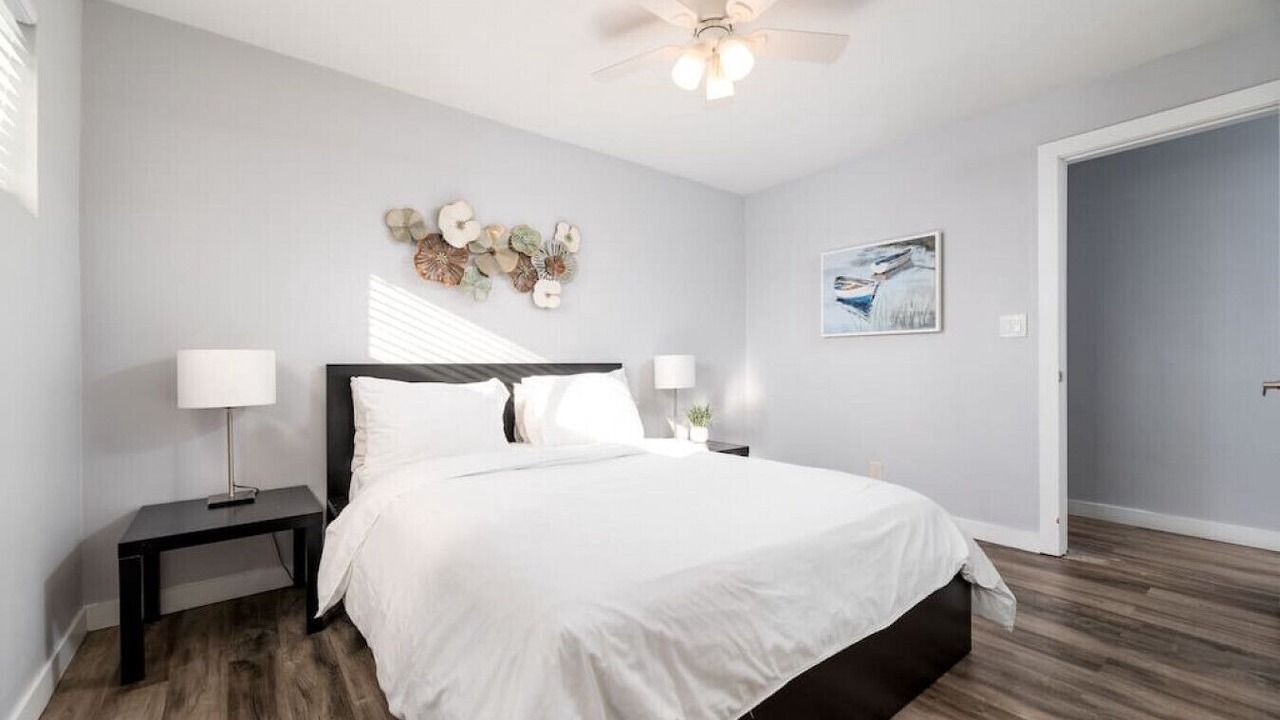 Photo of Bedroom in Middle River Terrace