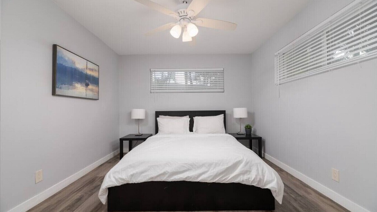 Photo of Bedroom in Middle River Terrace