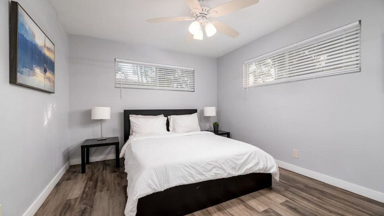 Photo of Bedroom in Middle River Terrace