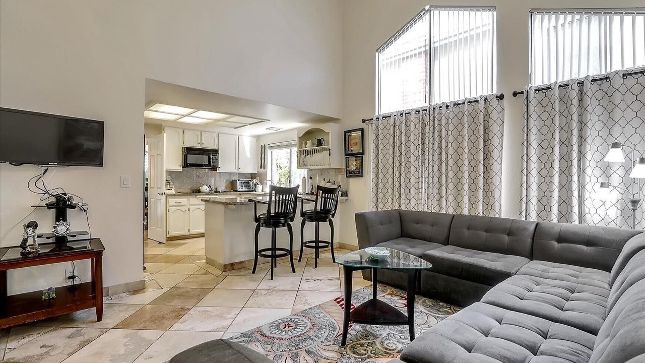 Photo of Livingroom in South San Jose