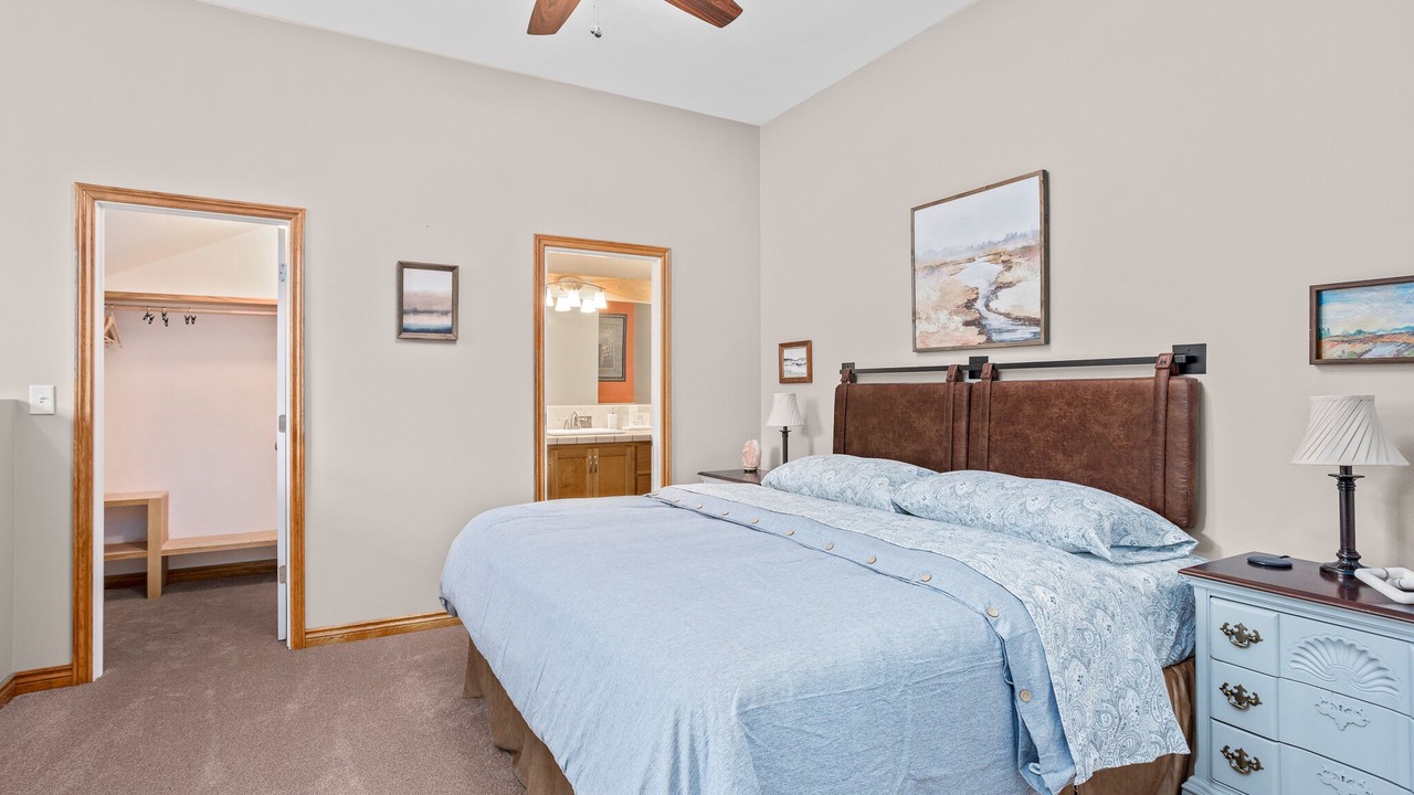 Photo of Bedroom in Watkins Glen