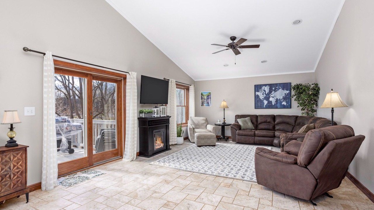 Photo of Livingroom in Watkins Glen