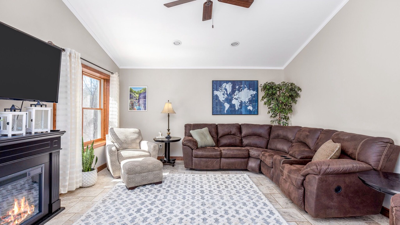 Photo of Livingroom in Watkins Glen