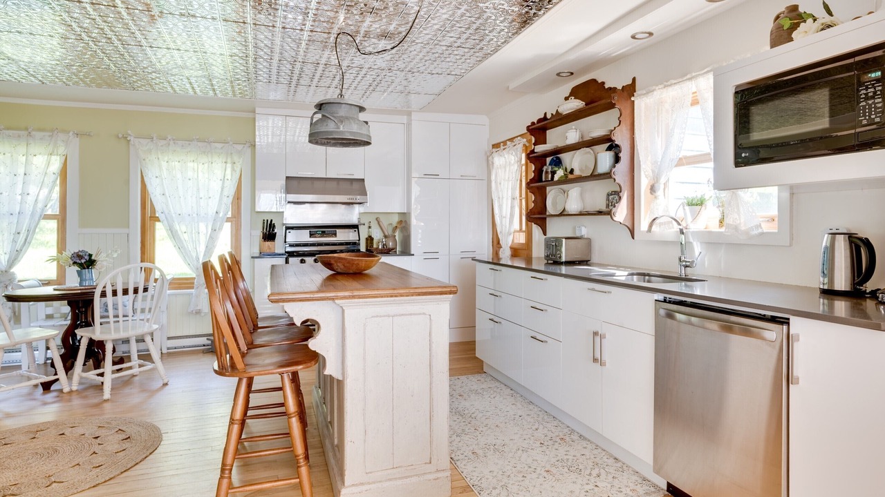 Photo of Kitchen in Saint Irenee
