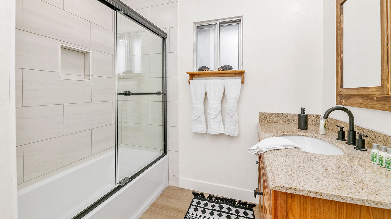 Photo of Bathroom in Fawnskin