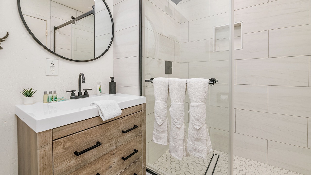 Photo of Bathroom in Fawnskin