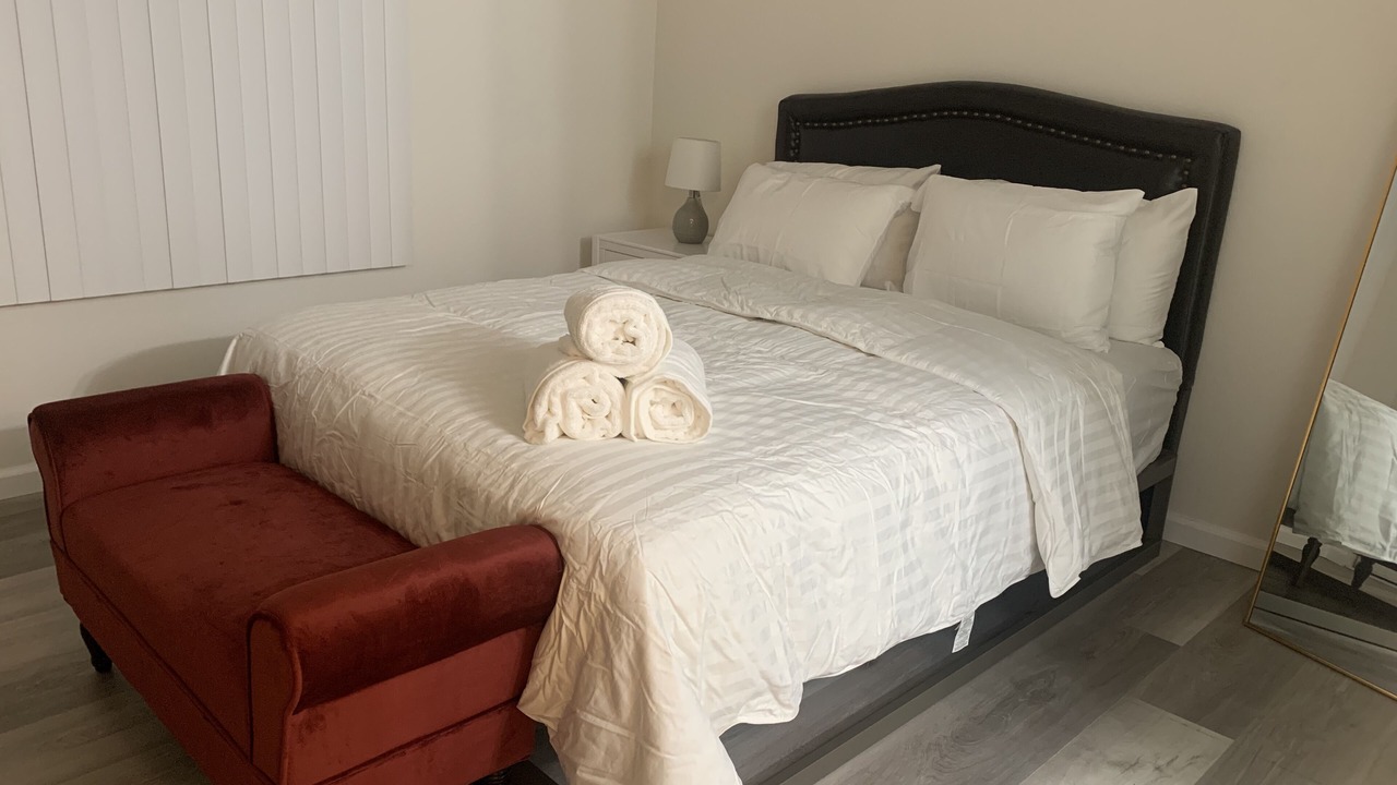 Photo of Bedroom in Anaheim Colony Historic District