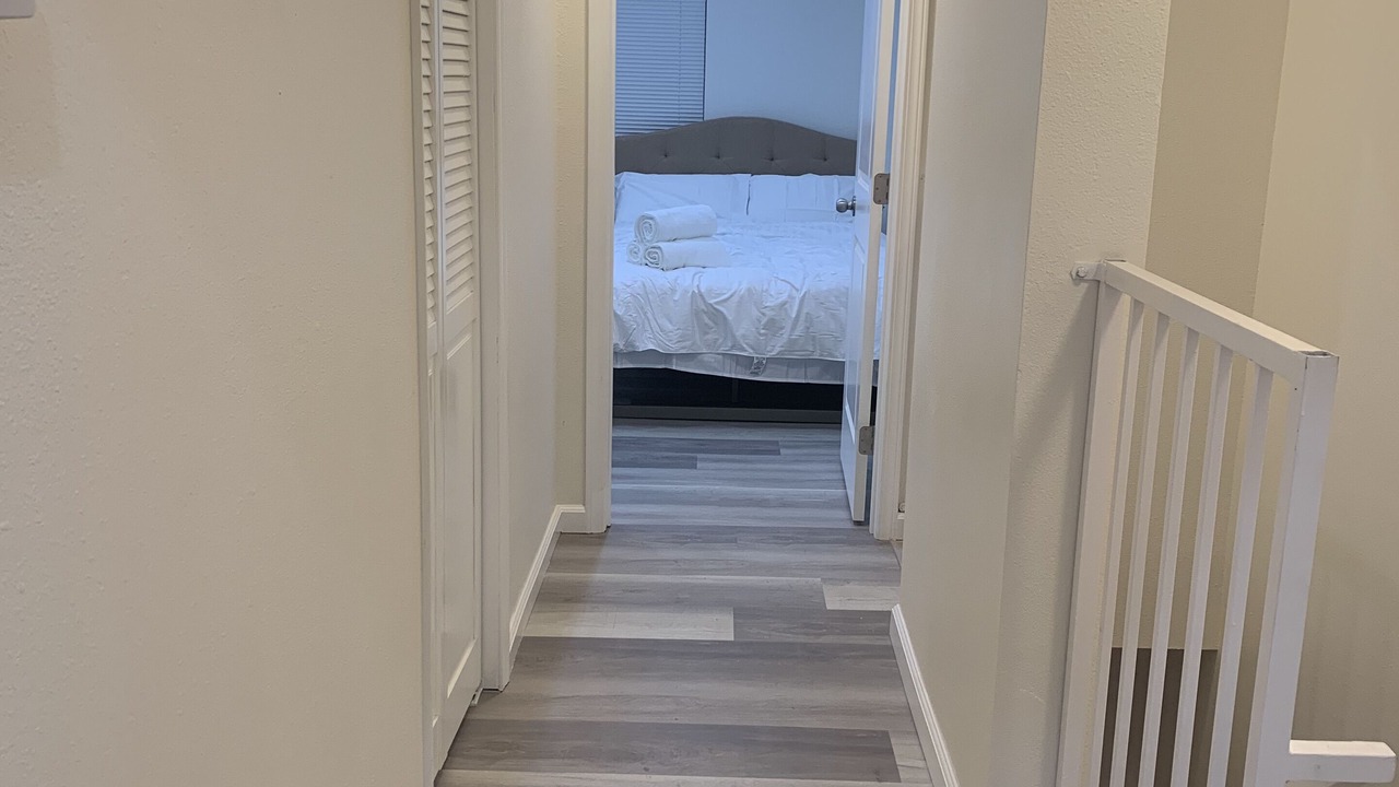 Photo of Bedroom in Anaheim Colony Historic District