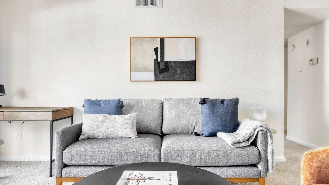 Photo of Livingroom in Morse Park