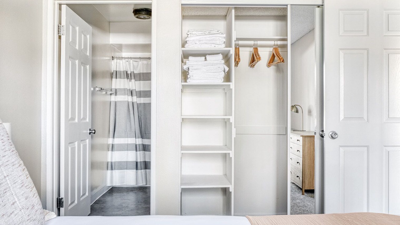 Photo of Bedroom in NoHo Arts District