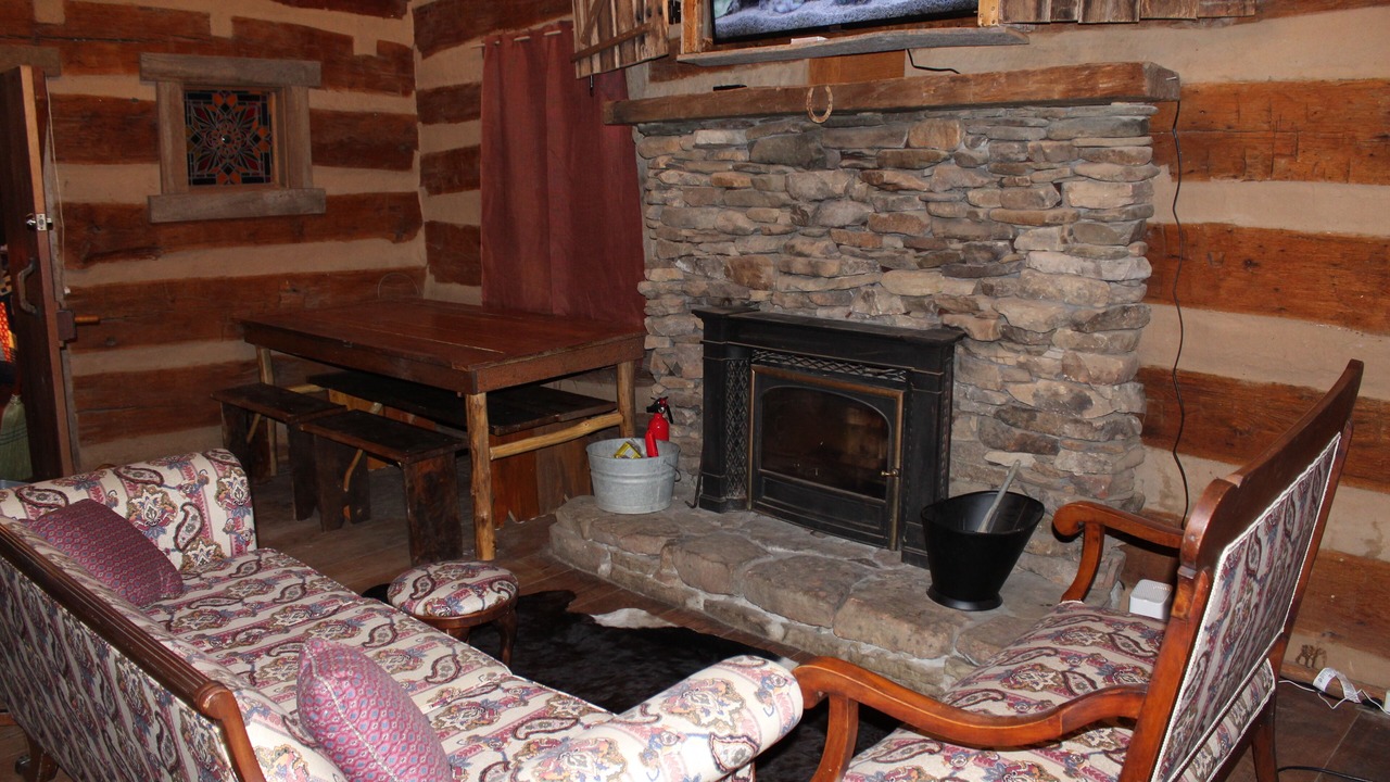 Photo of Livingroom in Jonesborough