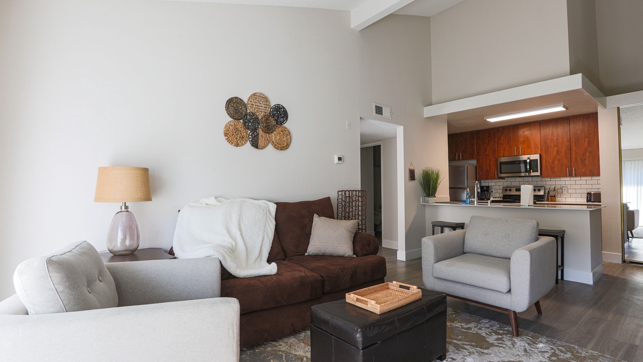 Photo of Livingroom in Ivey Ranch - Rancho Del Oro