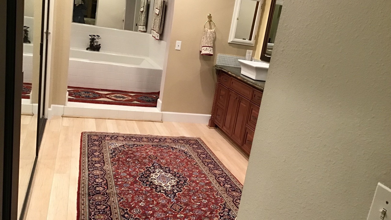 Photo of Bathroom in Turtle Rock