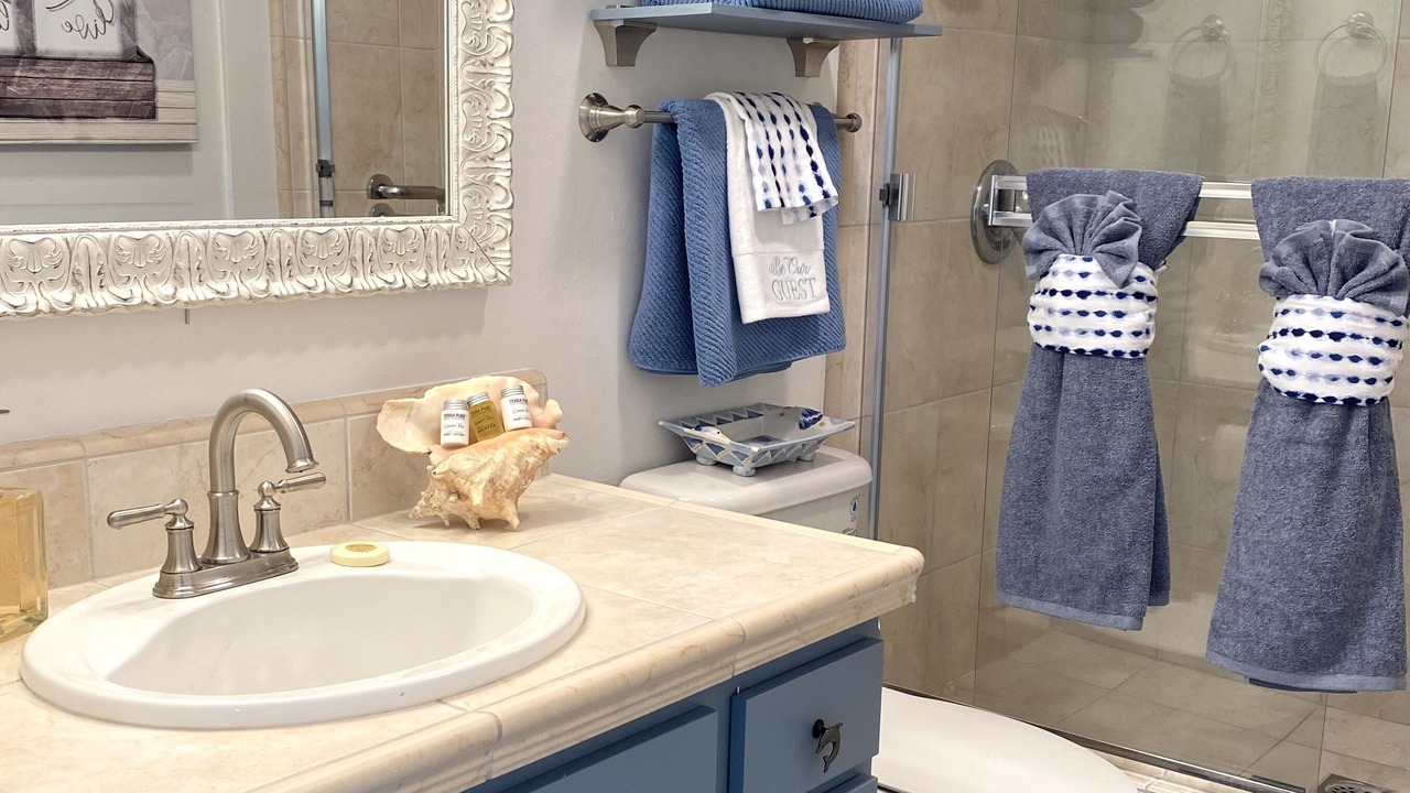 Photo of Bathroom in Pajaro Dunes