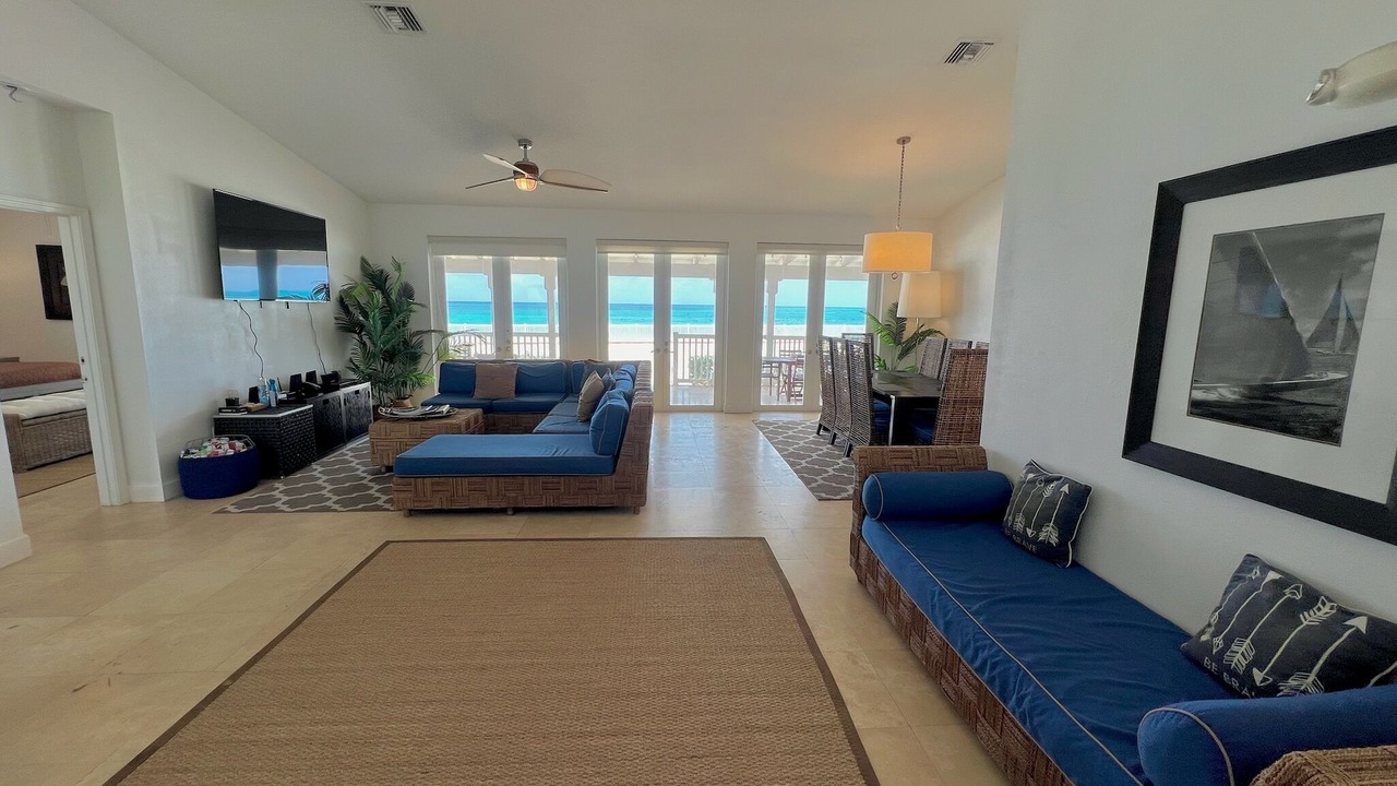 Photo of Livingroom in Alice Town