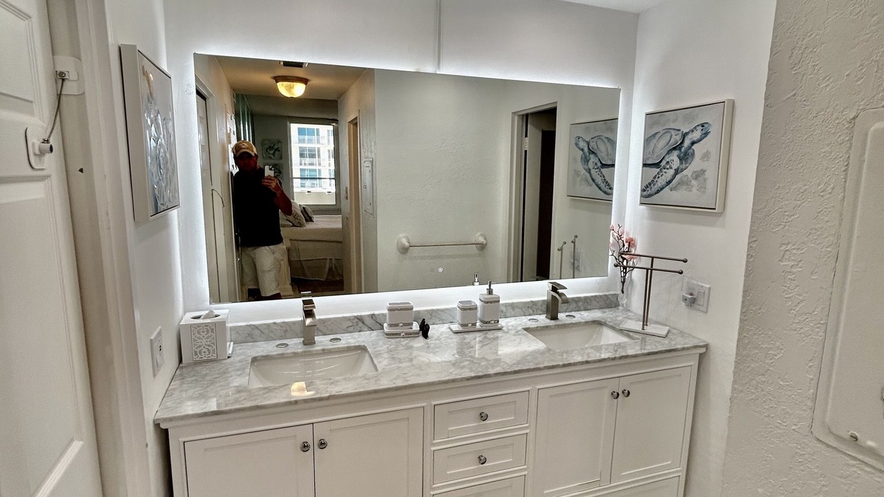 Photo of Bathroom in Hollywood South Central Beach