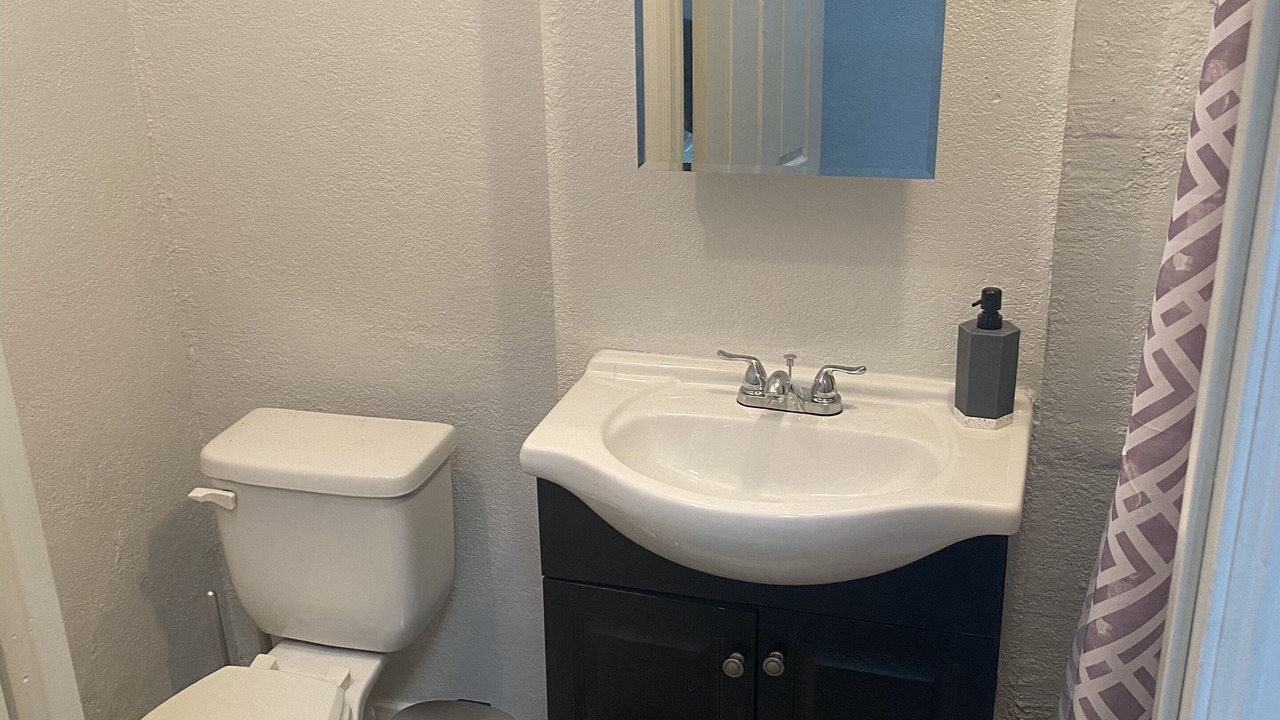 Photo of Bathroom in Los Angeles