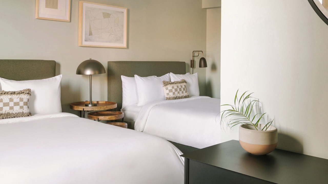 Photo of Bedroom in Newport Shores