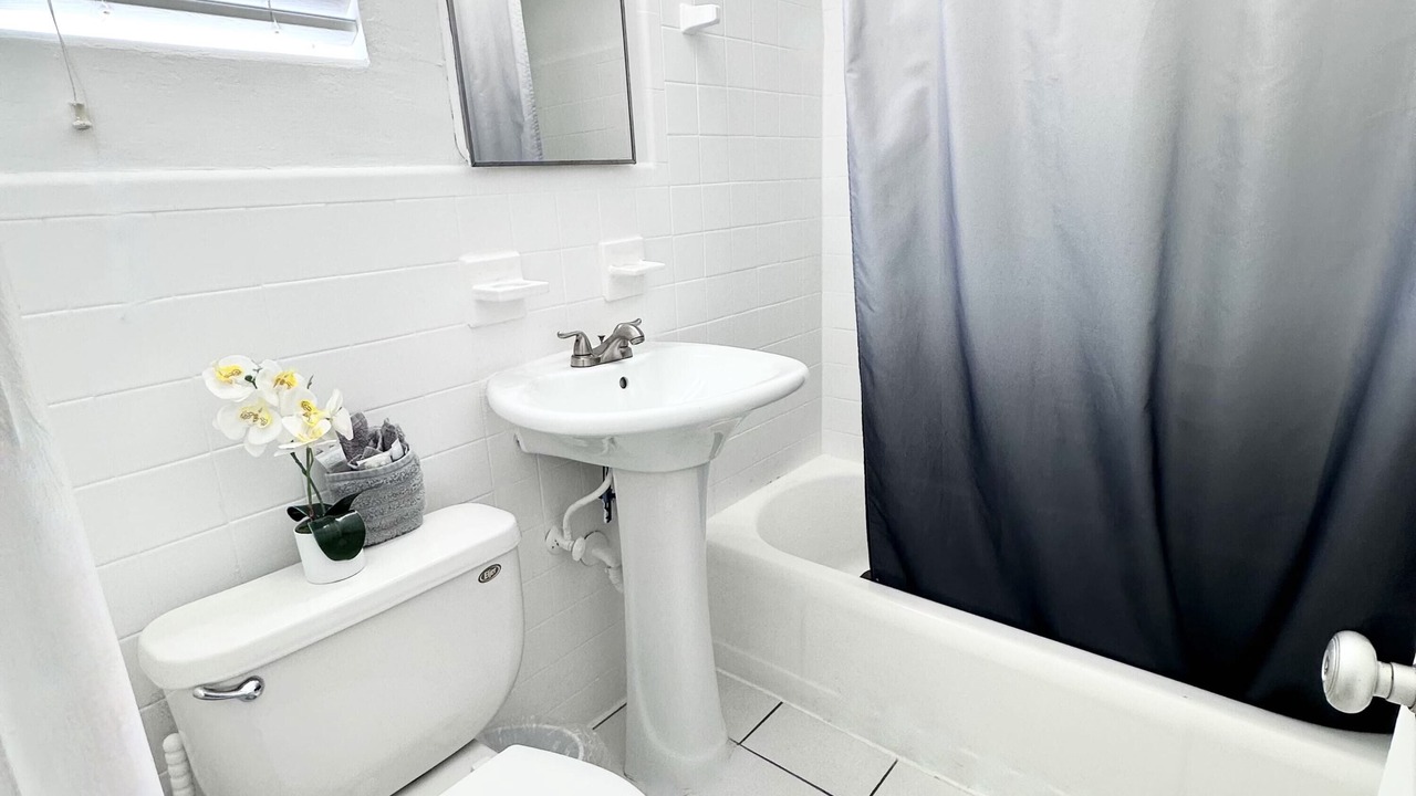 Photo of Bathroom in Hollywood South Central Beach