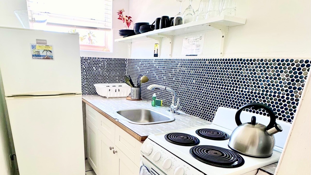 Photo of Kitchen in Hollywood South Central Beach
