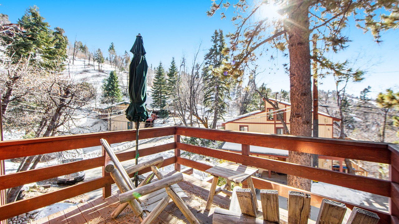 Photo of Outdoor in Green Valley Lake