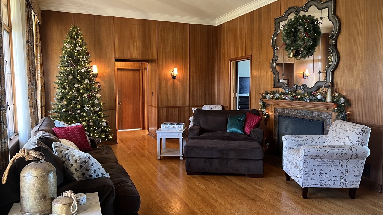 Photo of Livingroom in Erie