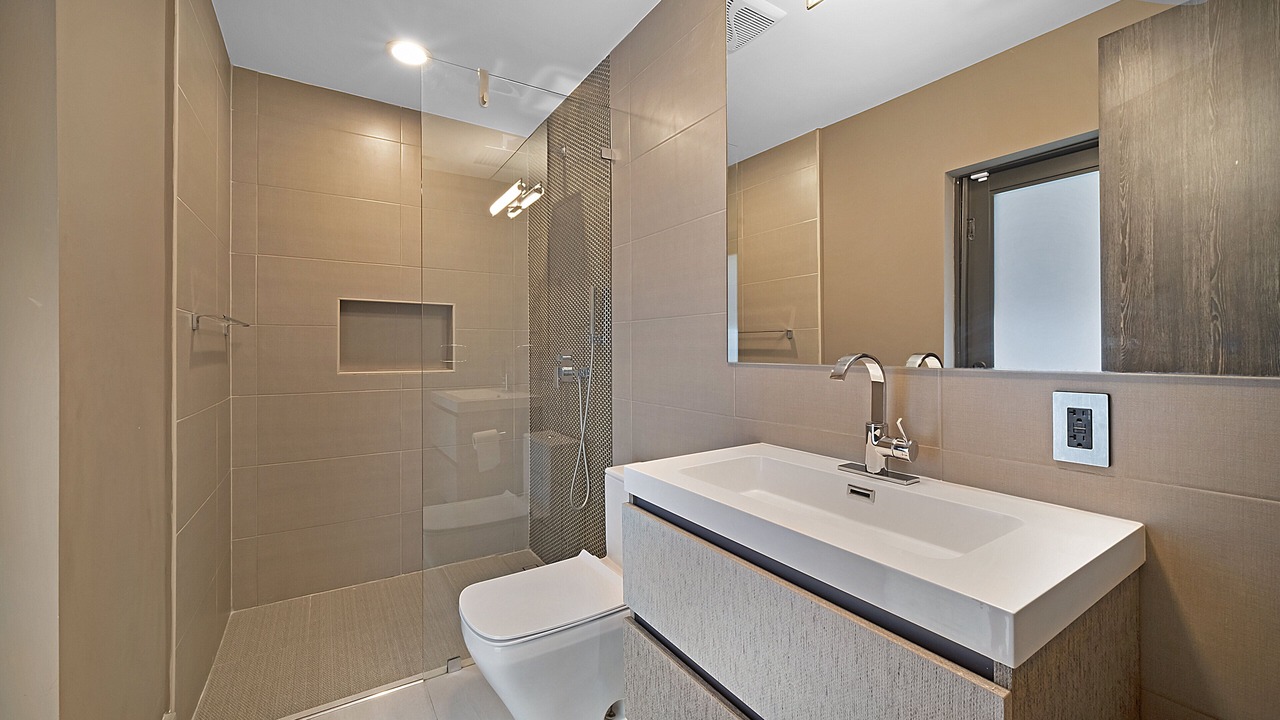 Photo of Bathroom in Coral Ridge