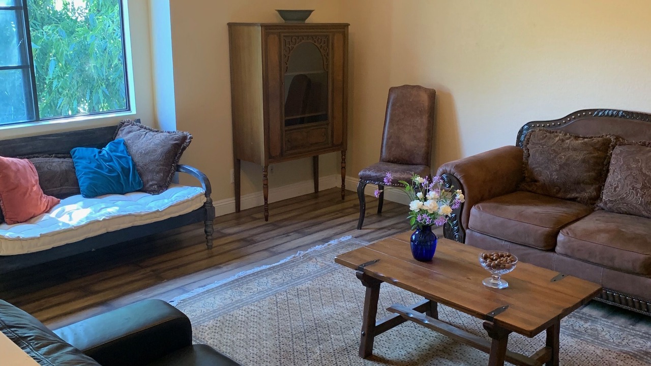 Photo of Livingroom in Colton