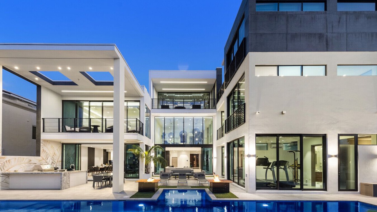 Photo of Outdoor in Coral Ridge