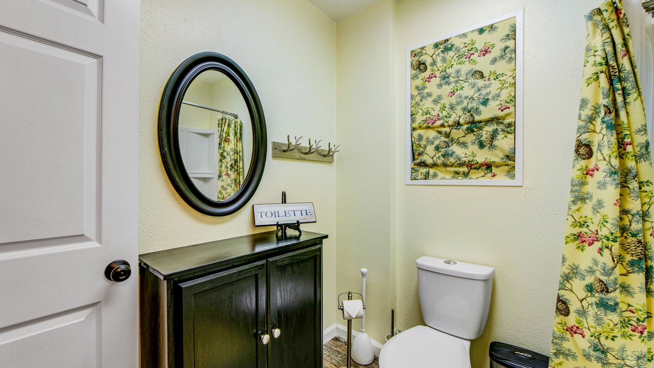 Photo of Bathroom in Crestline