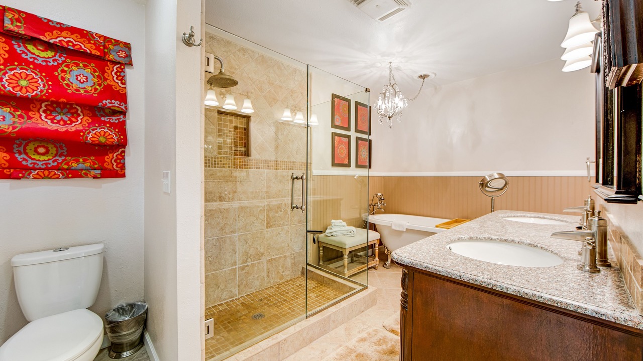 Photo of Bathroom in Crestline