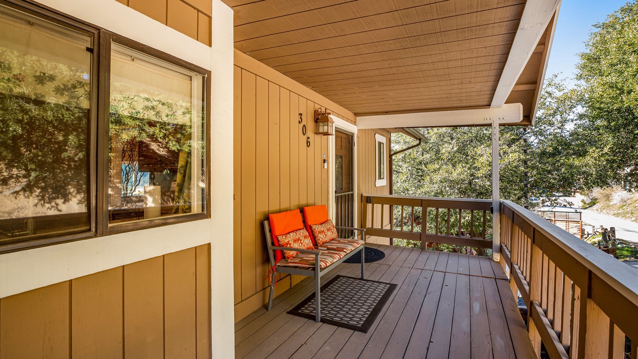 Photo of Patio Balcony in Crestline